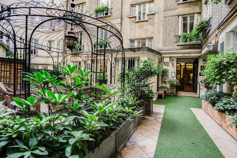 Nicolo - Tour Eiffel Hotel Parijs